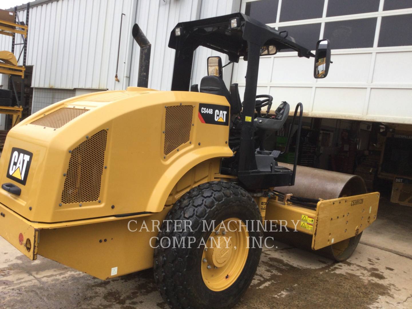 2016 Caterpillar CS44B Compactor