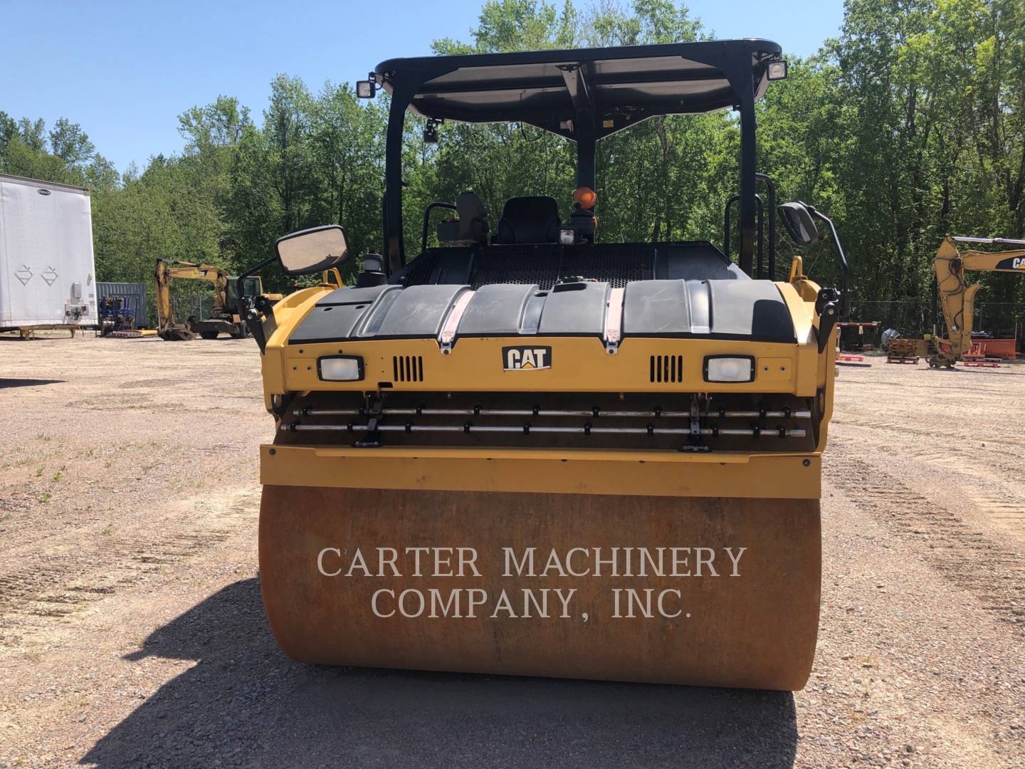 2017 Caterpillar CB66B Vibratory Double