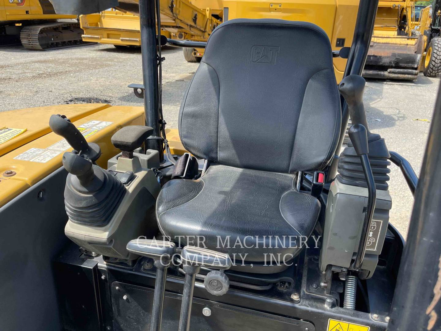 2016 Caterpillar 305.5E2CR Excavator