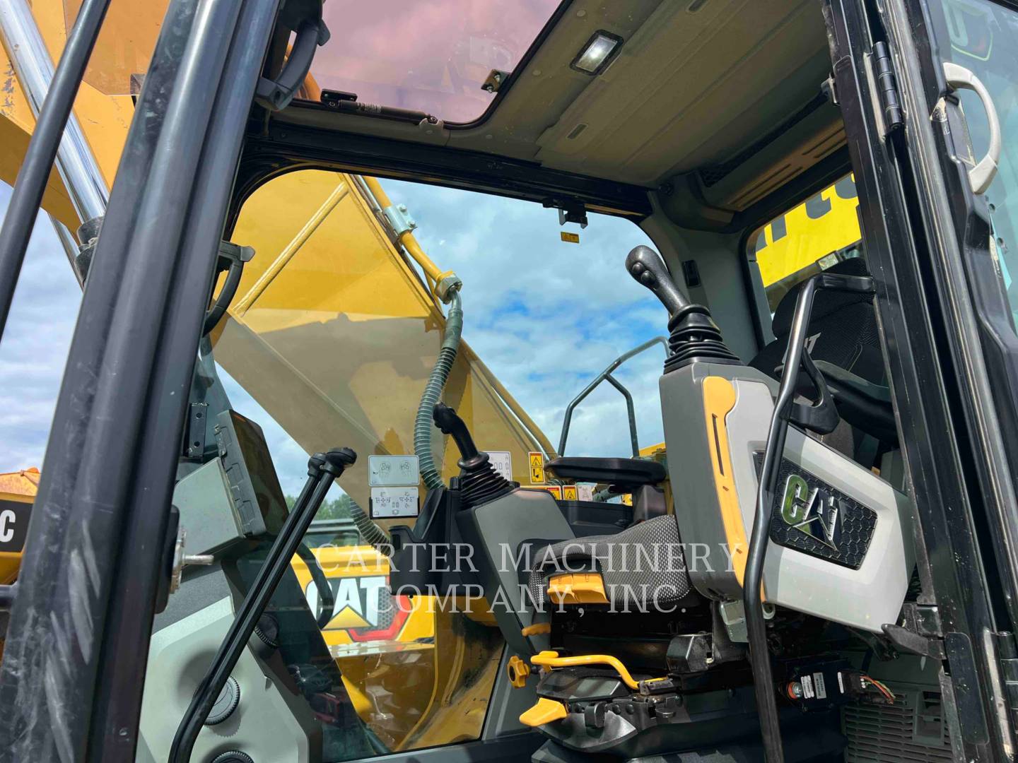 2021 Caterpillar 32007 Excavator