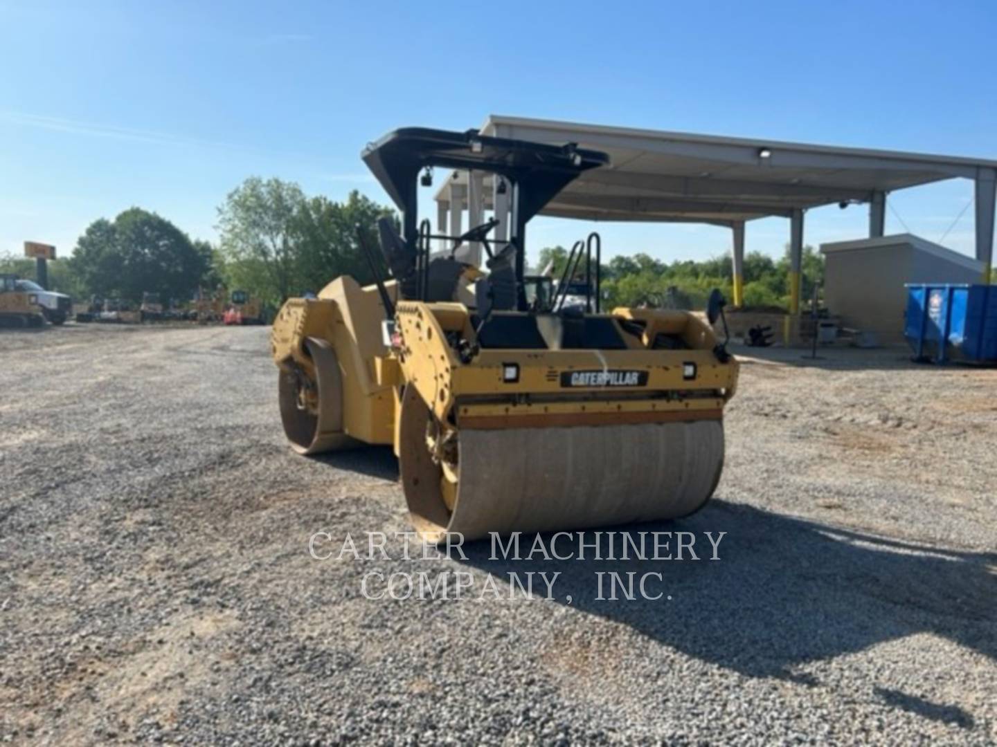 2014 Caterpillar CB64 Compactor