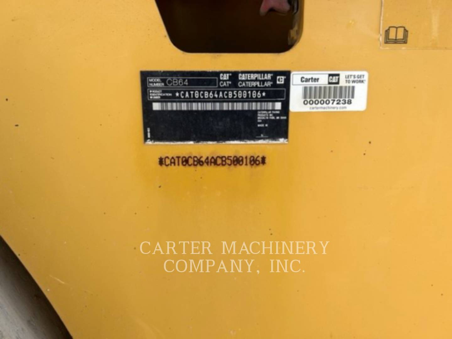 2014 Caterpillar CB64 Compactor