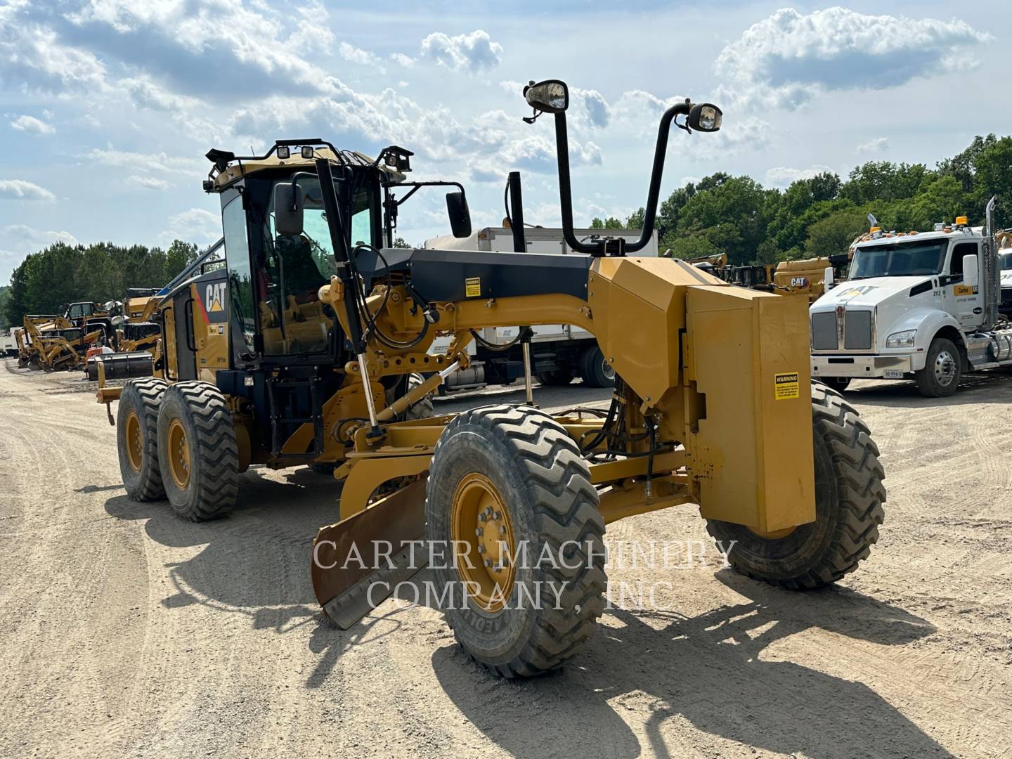 2010 Caterpillar 12M Grader - Road