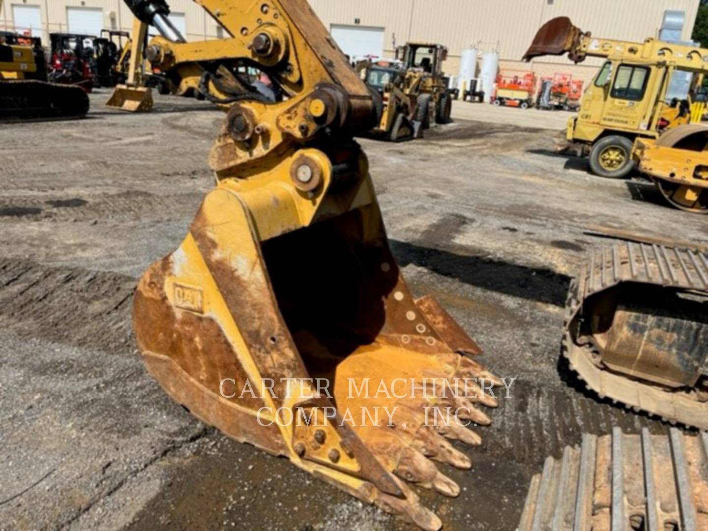 2019 Caterpillar 323 Excavator