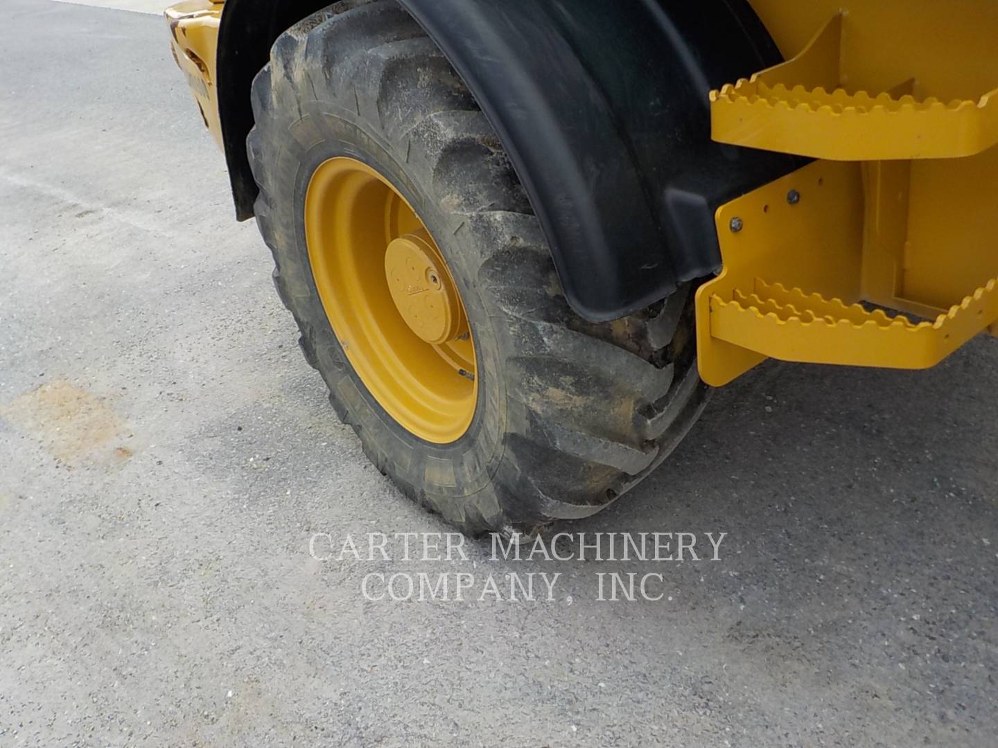 2019 Caterpillar 908M Wheel Loader