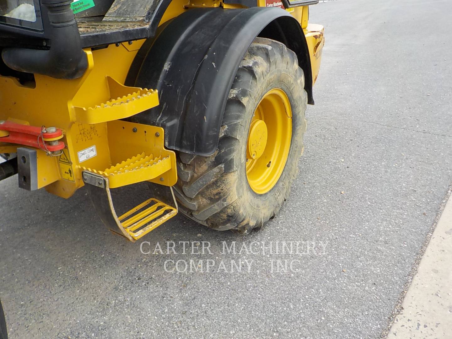 2019 Caterpillar 908M Wheel Loader