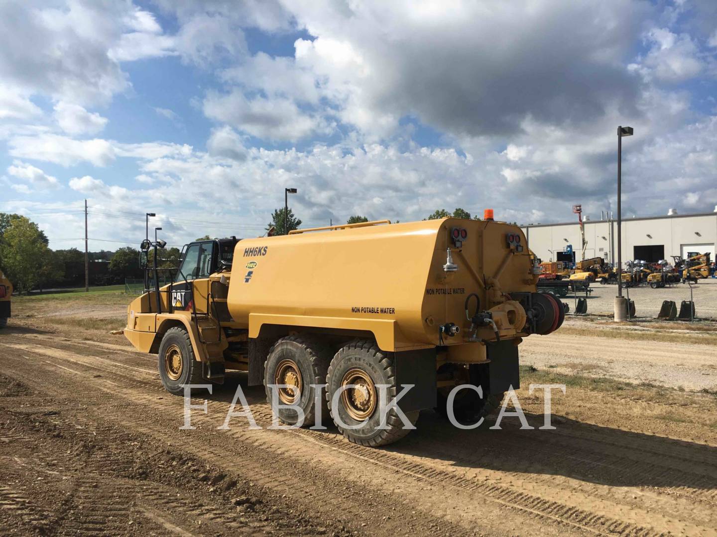 2014 Caterpillar 730C Water Truck