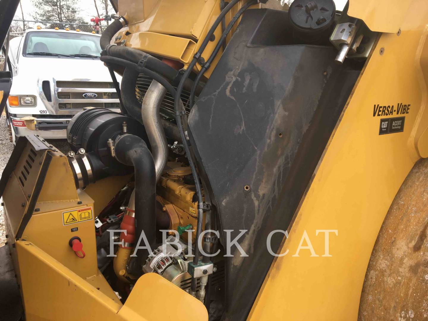 2015 Caterpillar CB64 MAP Vibratory Double