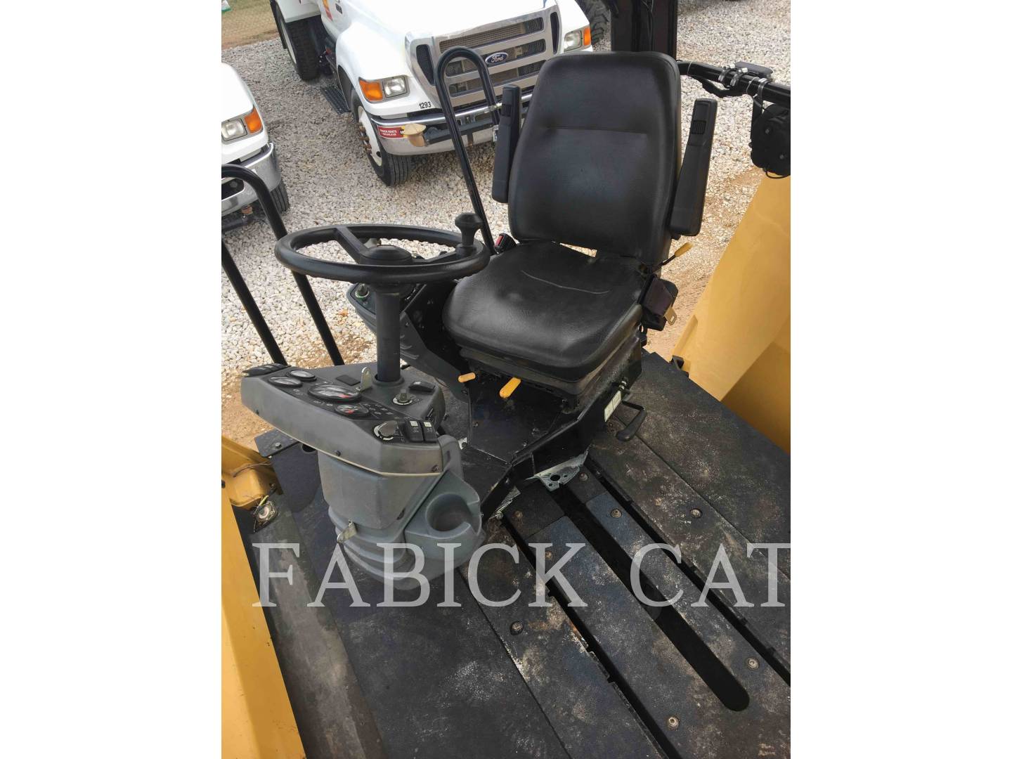 2015 Caterpillar CB64 MAP Vibratory Double