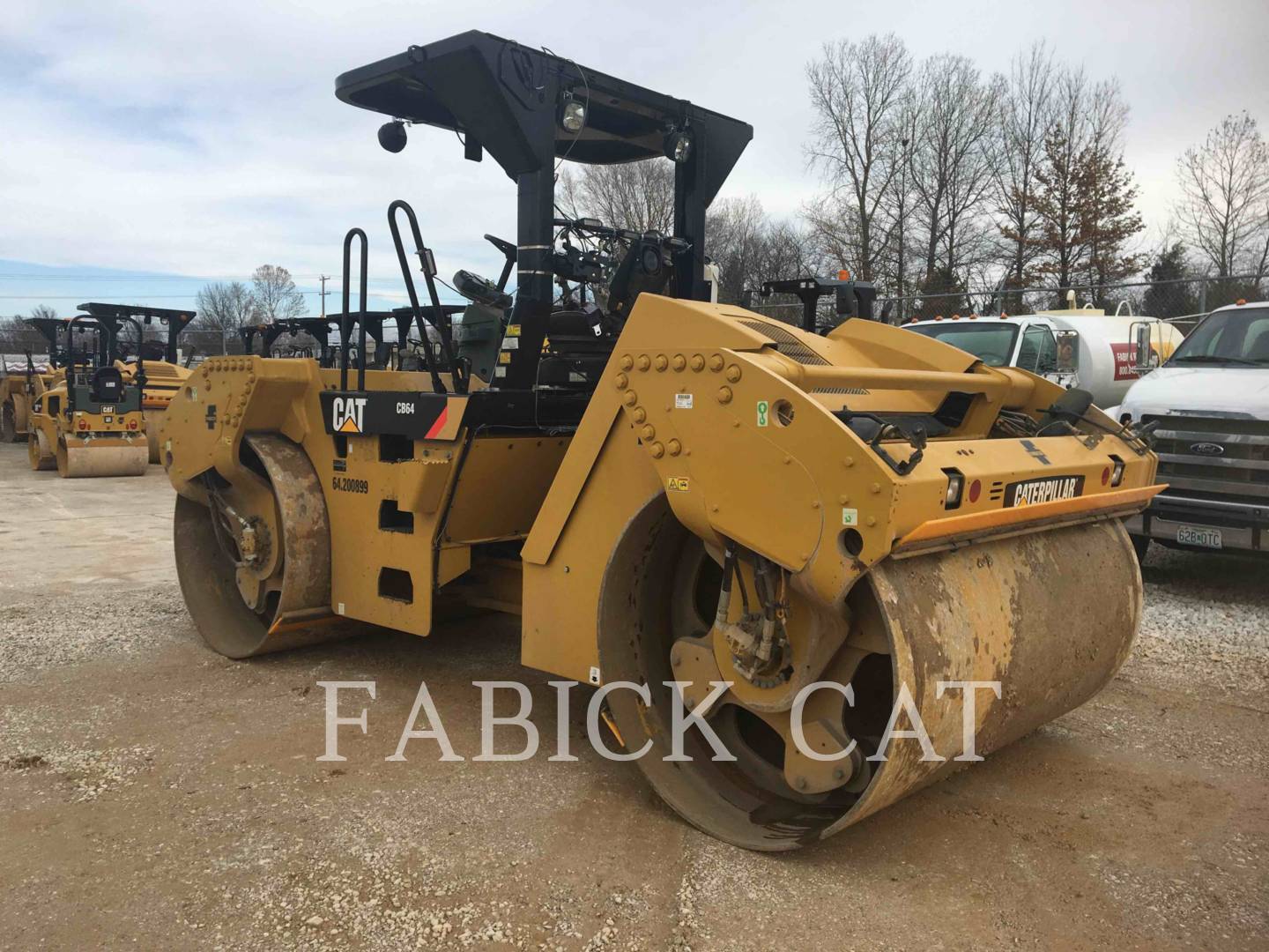 2015 Caterpillar CB64 MAP Vibratory Double