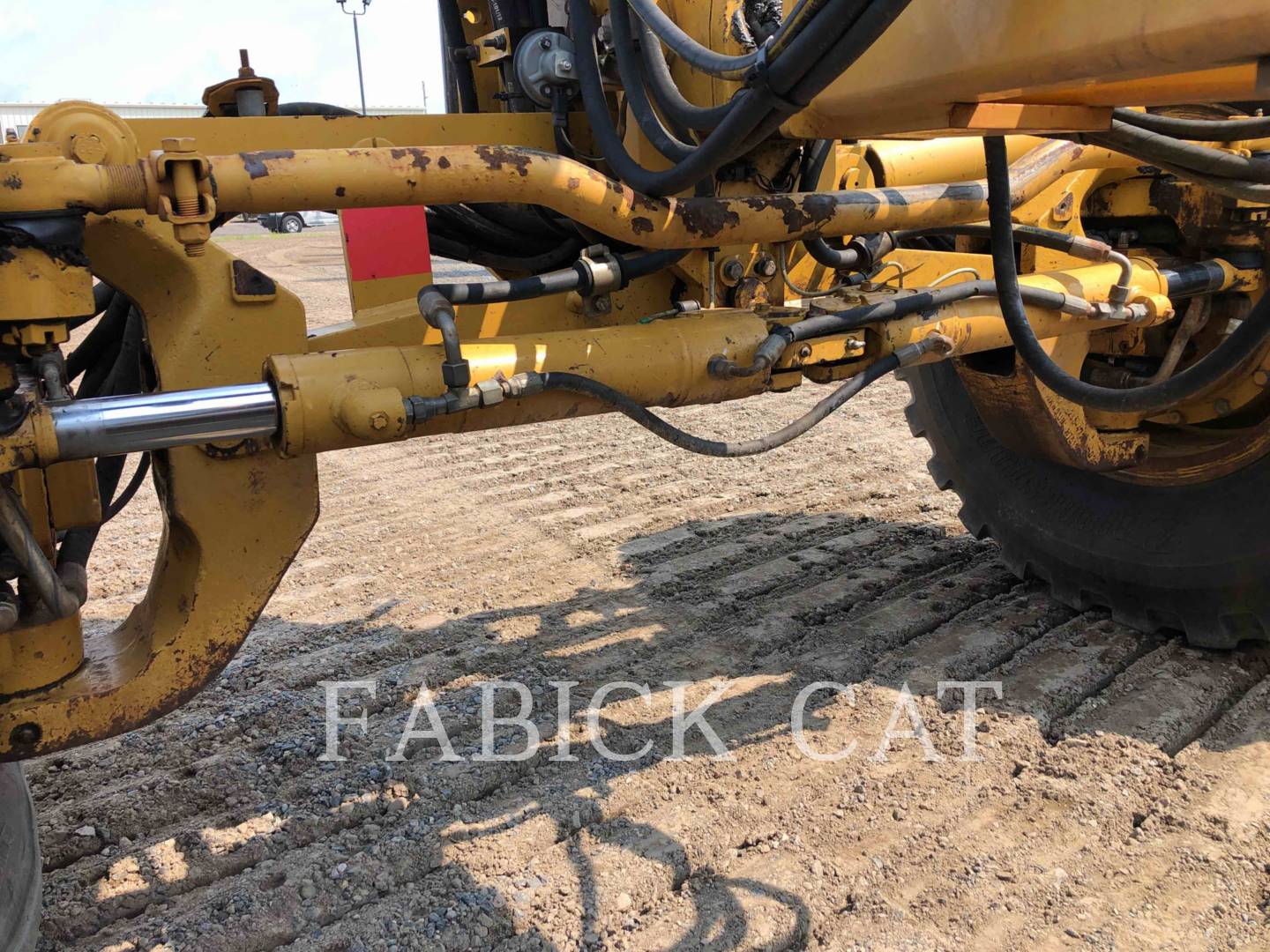 2011 Caterpillar 120MAWD Grader - Road