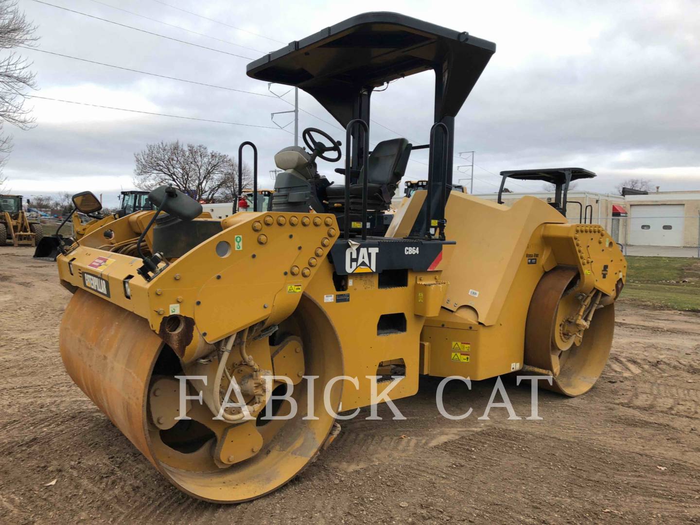 2013 Caterpillar CB64 Vibratory Double