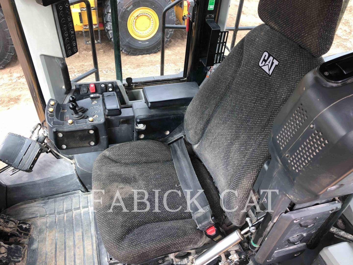 2016 Caterpillar 982M Wheel Loader