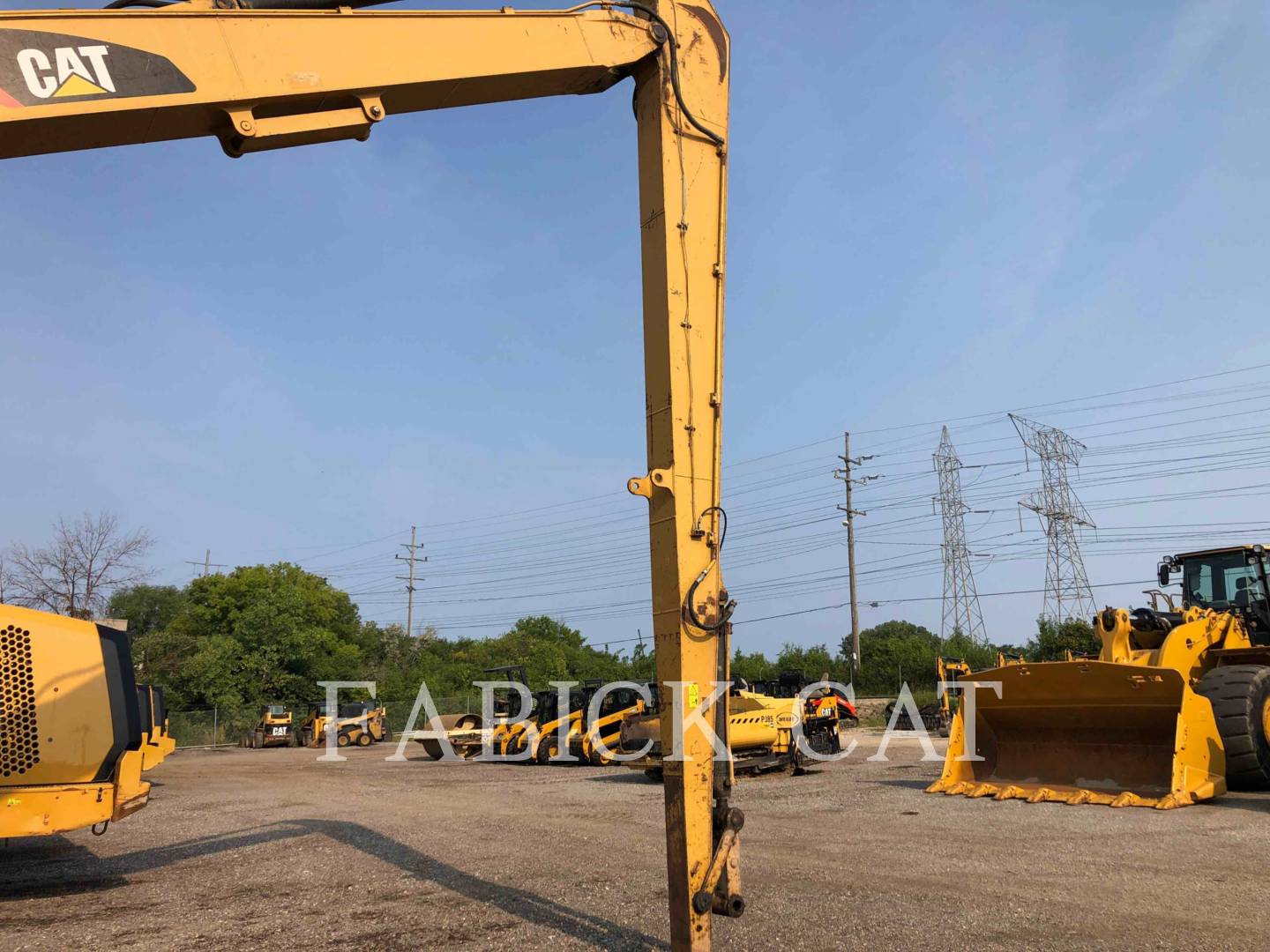 2011 Caterpillar 320DL LR Excavator