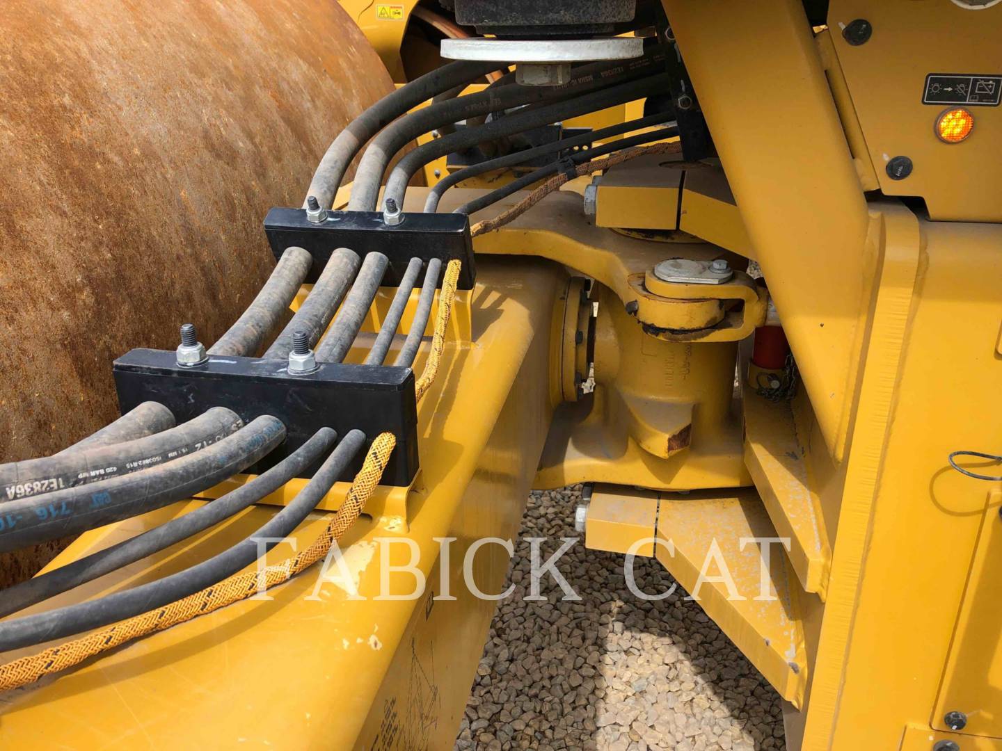 2018 Caterpillar CS56B Vibratory Single