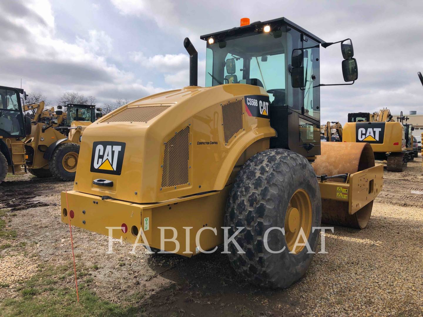 2018 Caterpillar CS56B Vibratory Single