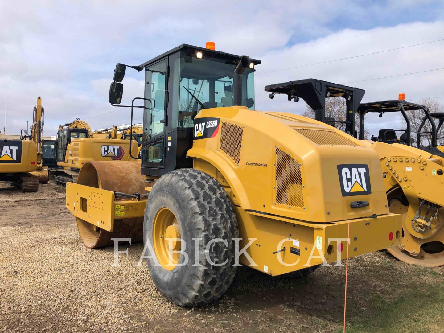 2018 Caterpillar CS56B Vibratory Single