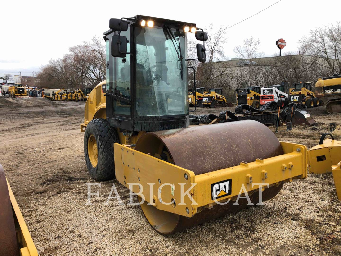 2017 Caterpillar CS44B Vibratory Single