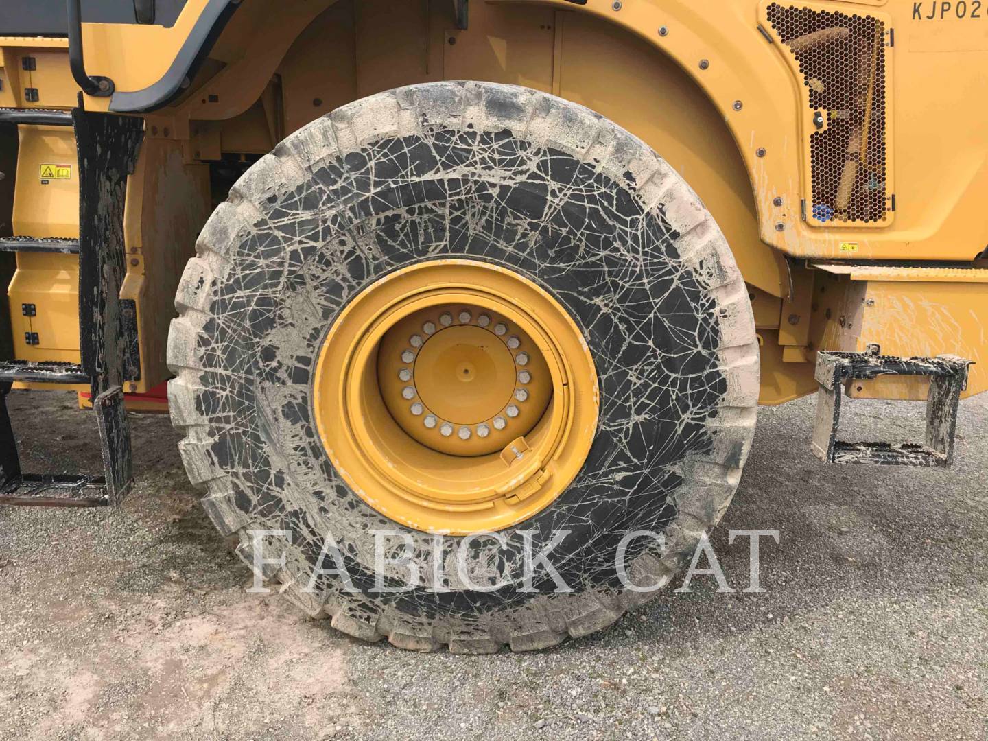 2018 Caterpillar 966M Wheel Loader