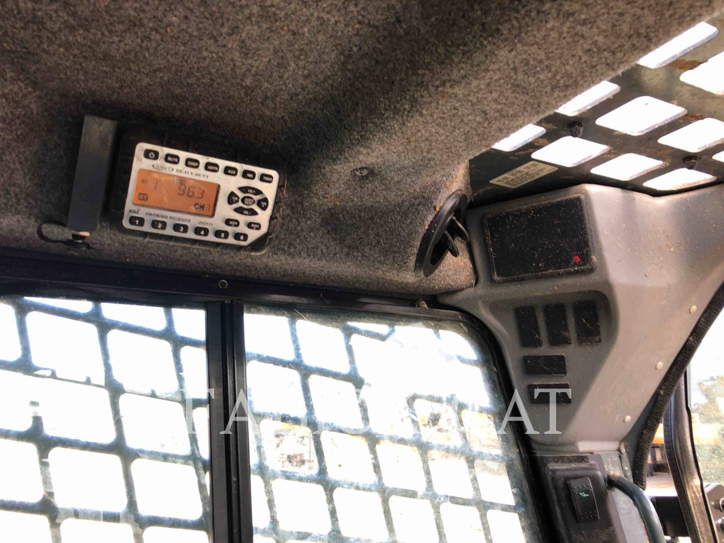 2018 Gehl R220 Skid Steer Loader