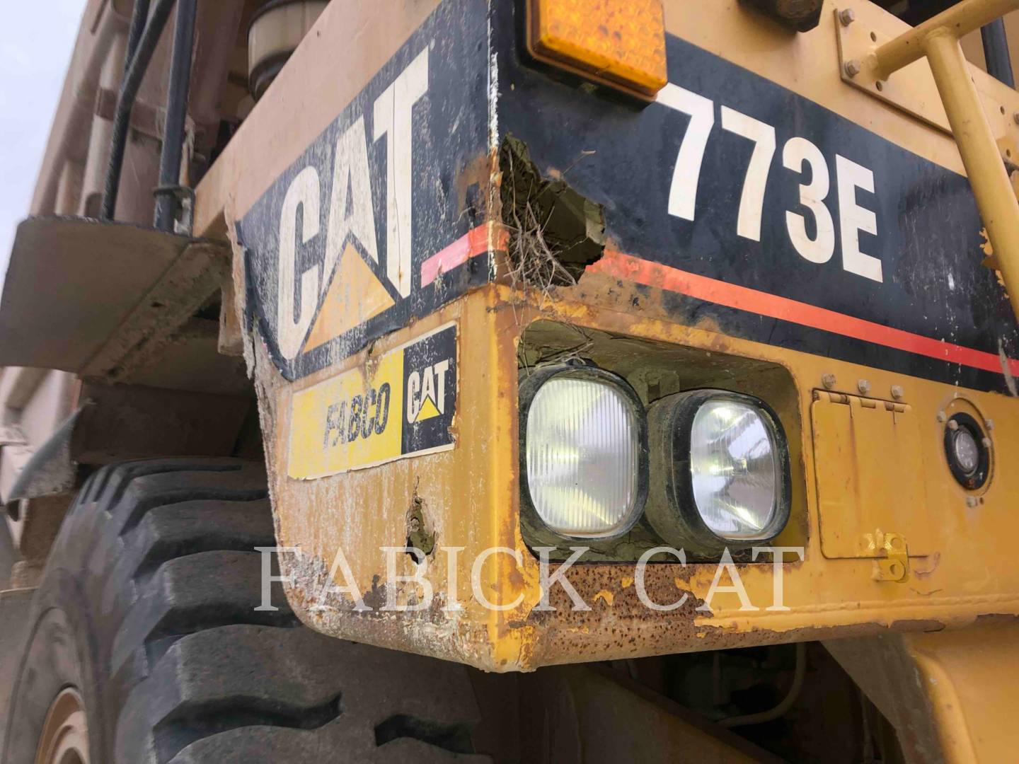 2005 Caterpillar 773E Truck