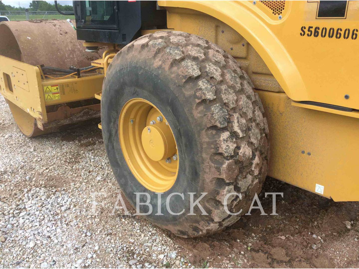 2018 Caterpillar CS56B Vibratory Single