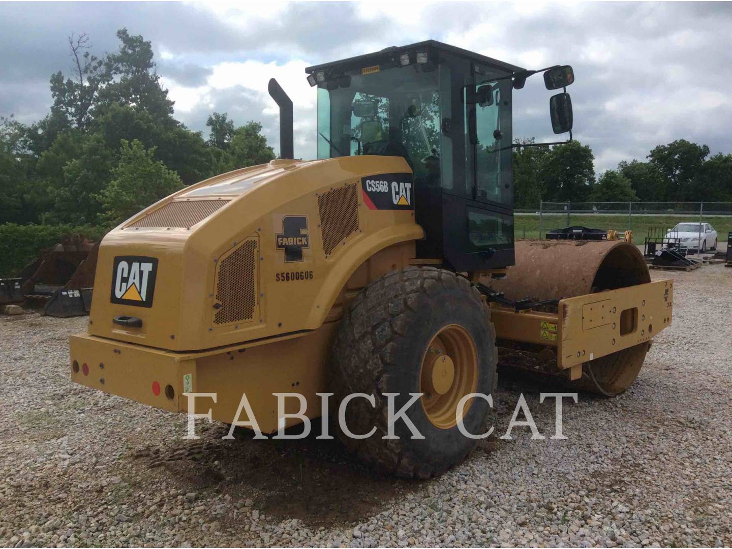 2018 Caterpillar CS56B Vibratory Single