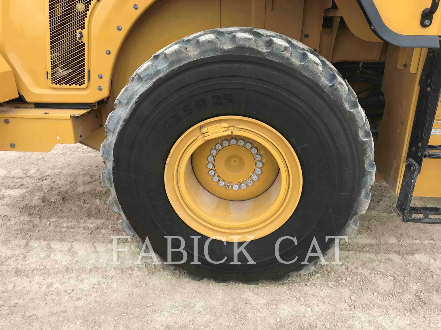 2018 Caterpillar 950M Wheel Loader