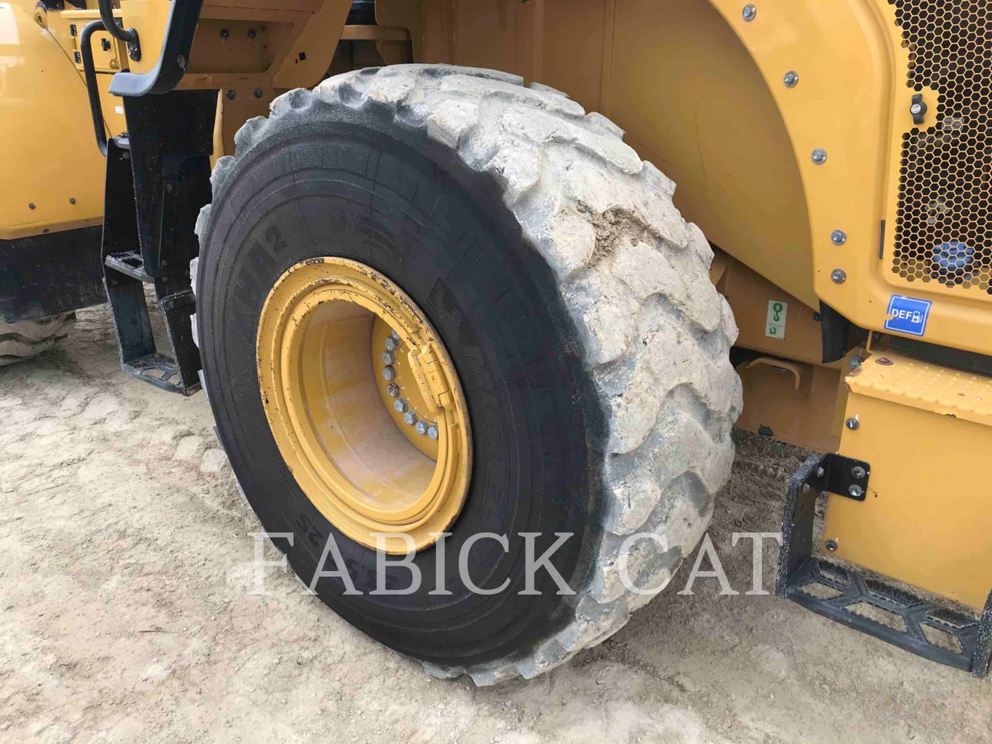 2018 Caterpillar 950M Wheel Loader