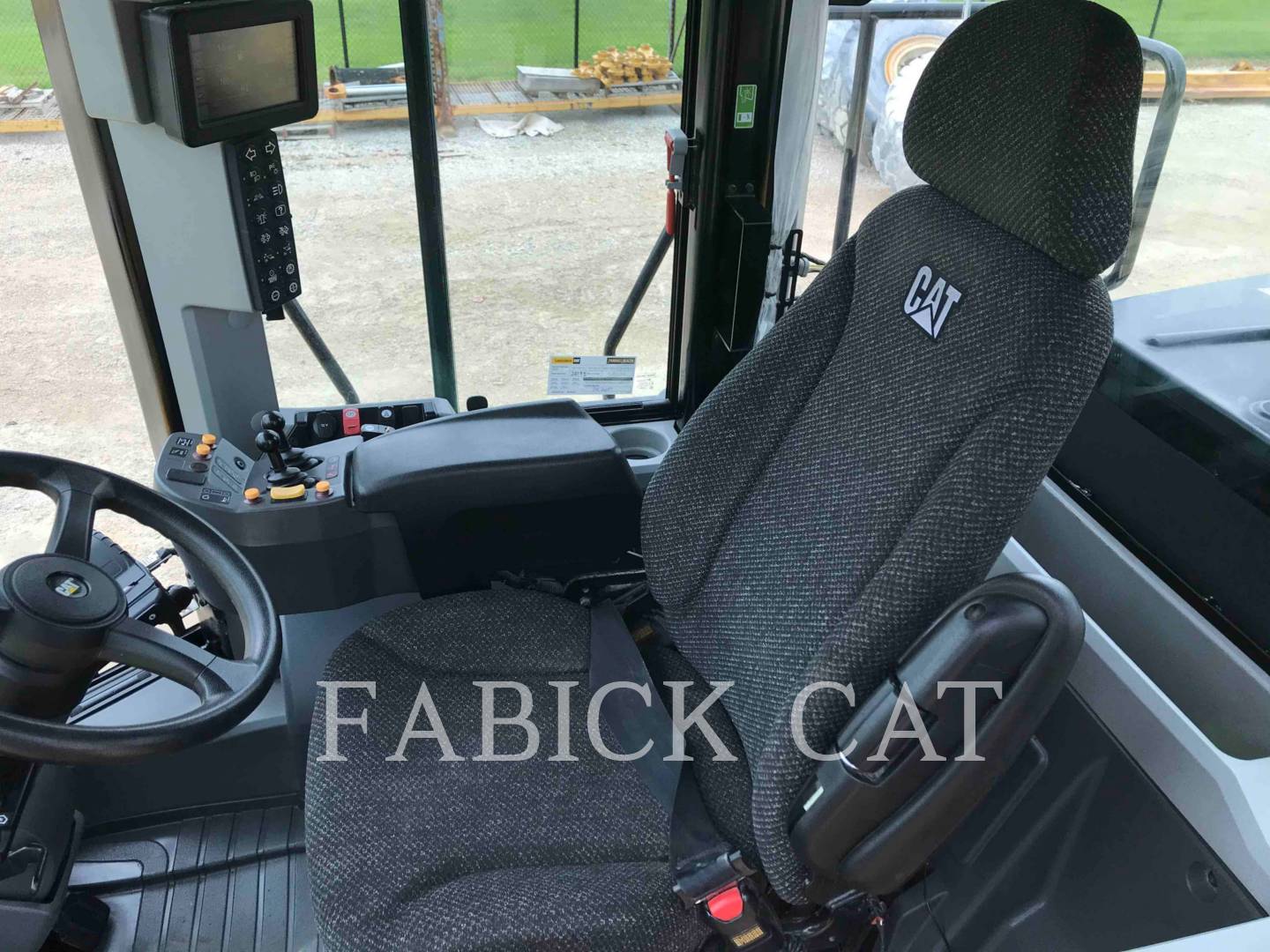 2018 Caterpillar 950M Wheel Loader