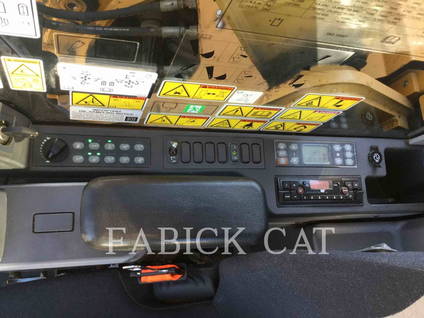 2018 Caterpillar 325F HT Excavator