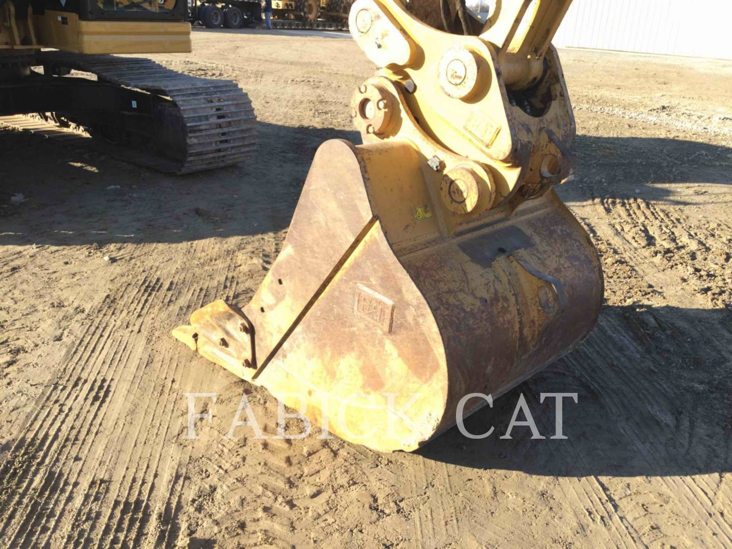 2018 Caterpillar 325F HT Excavator