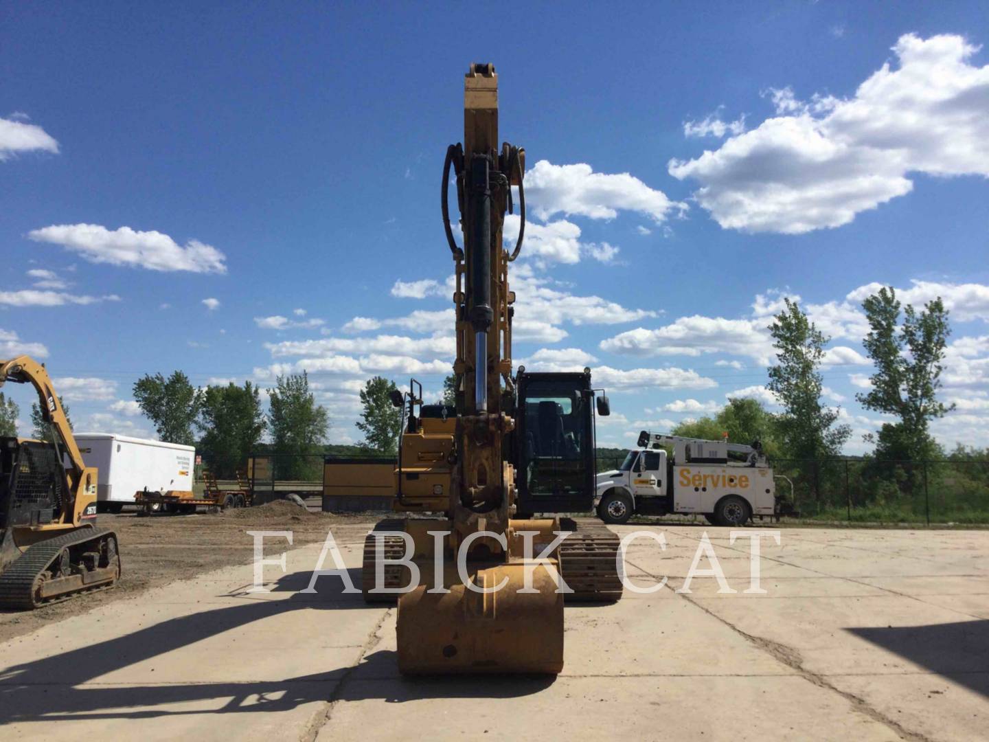 2017 Caterpillar 323F HT Excavator