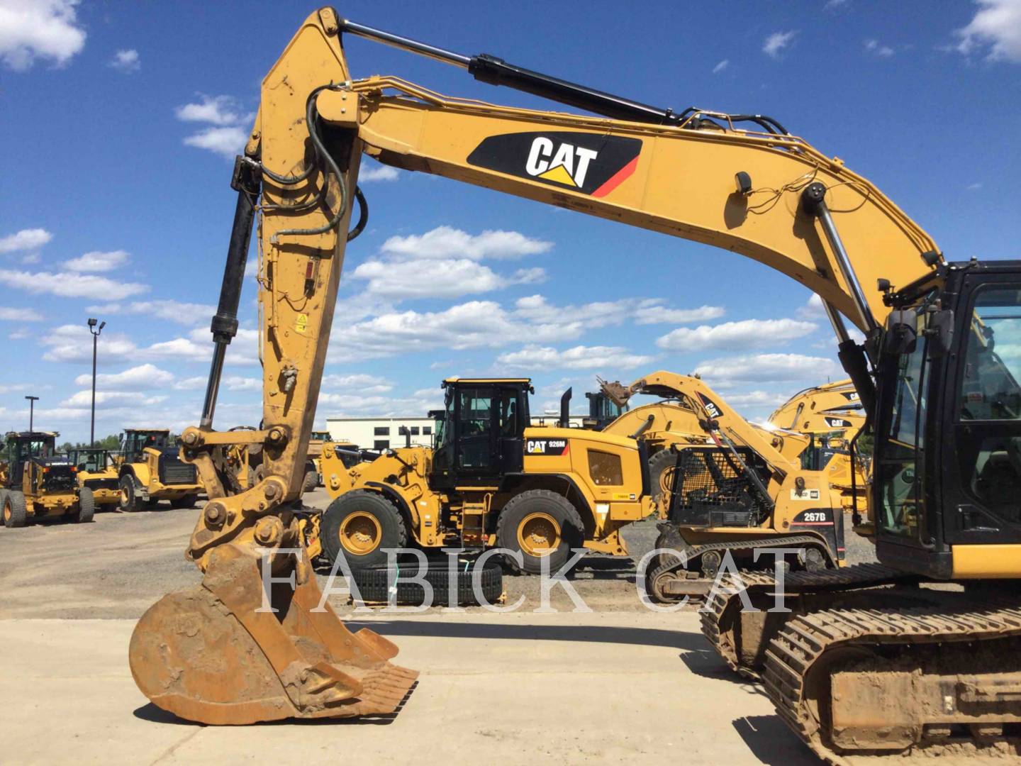 2017 Caterpillar 323F HT Excavator