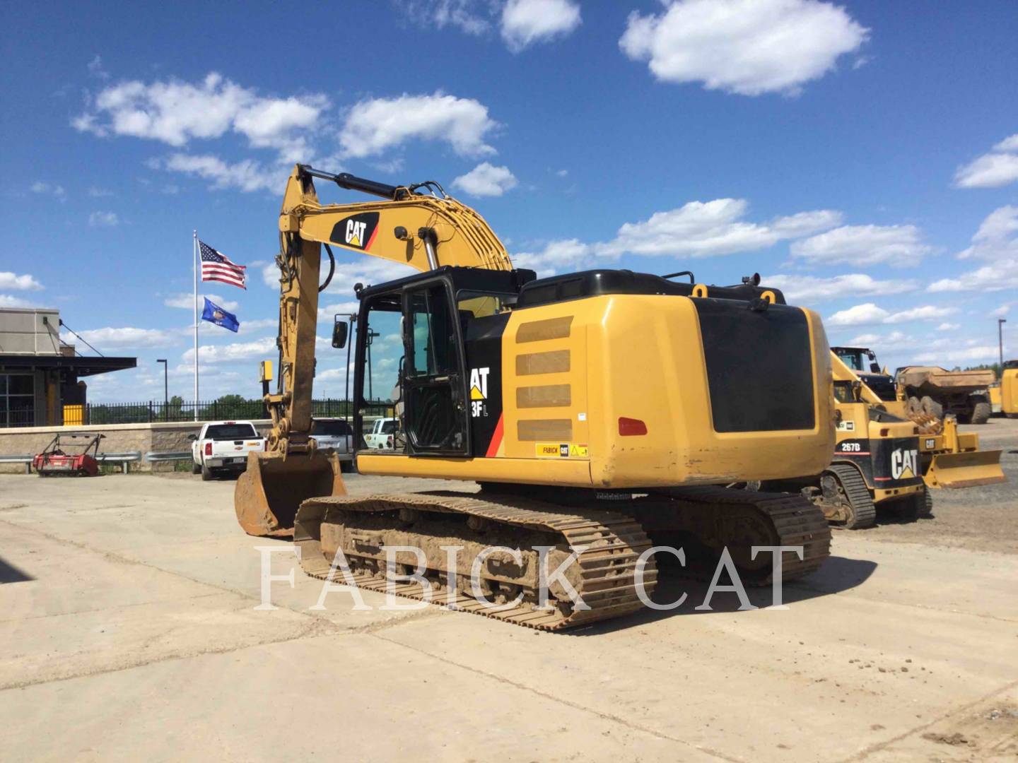 2017 Caterpillar 323F HT Excavator