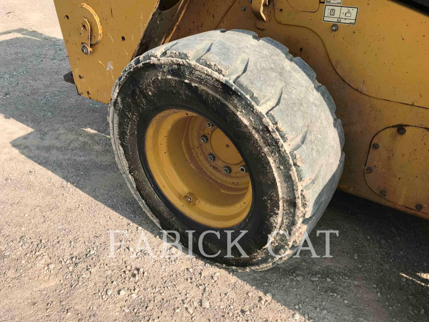 2016 Caterpillar 242D C1H3 Skid Steer Loader