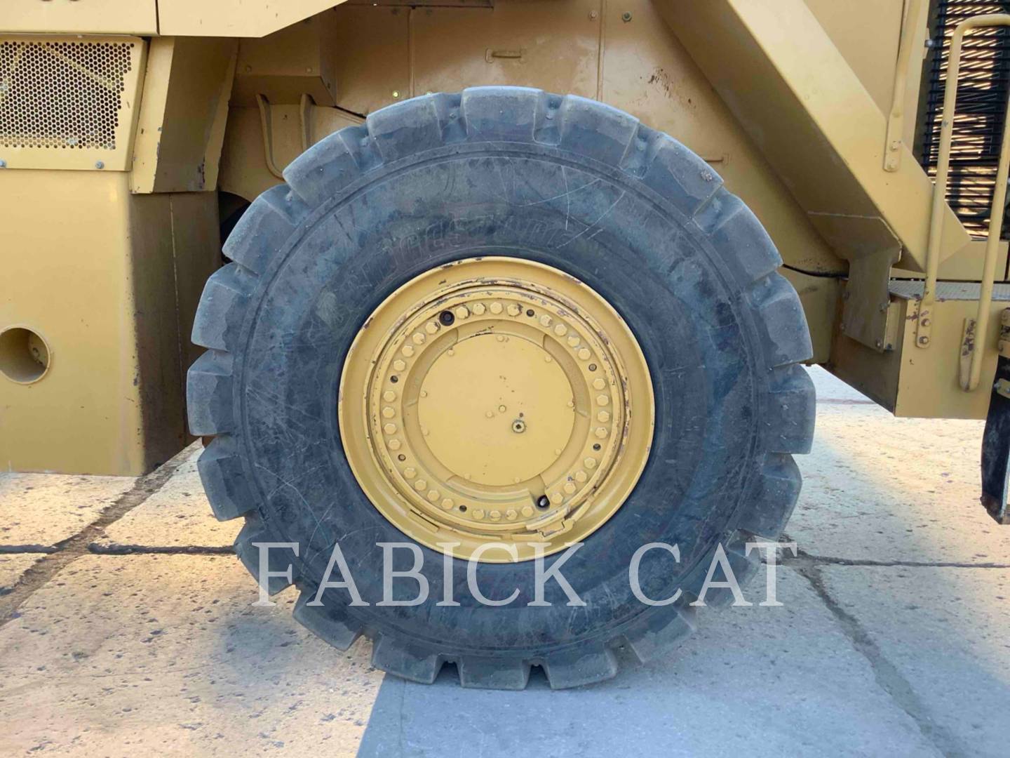 2004 Caterpillar 988G Wheel Loader