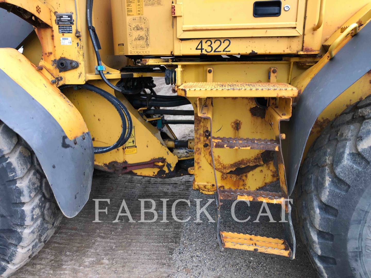 2006 Volvo L70E Wheel Loader