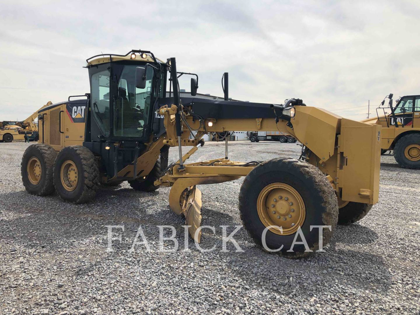 2011 Caterpillar 120M Grader - Road