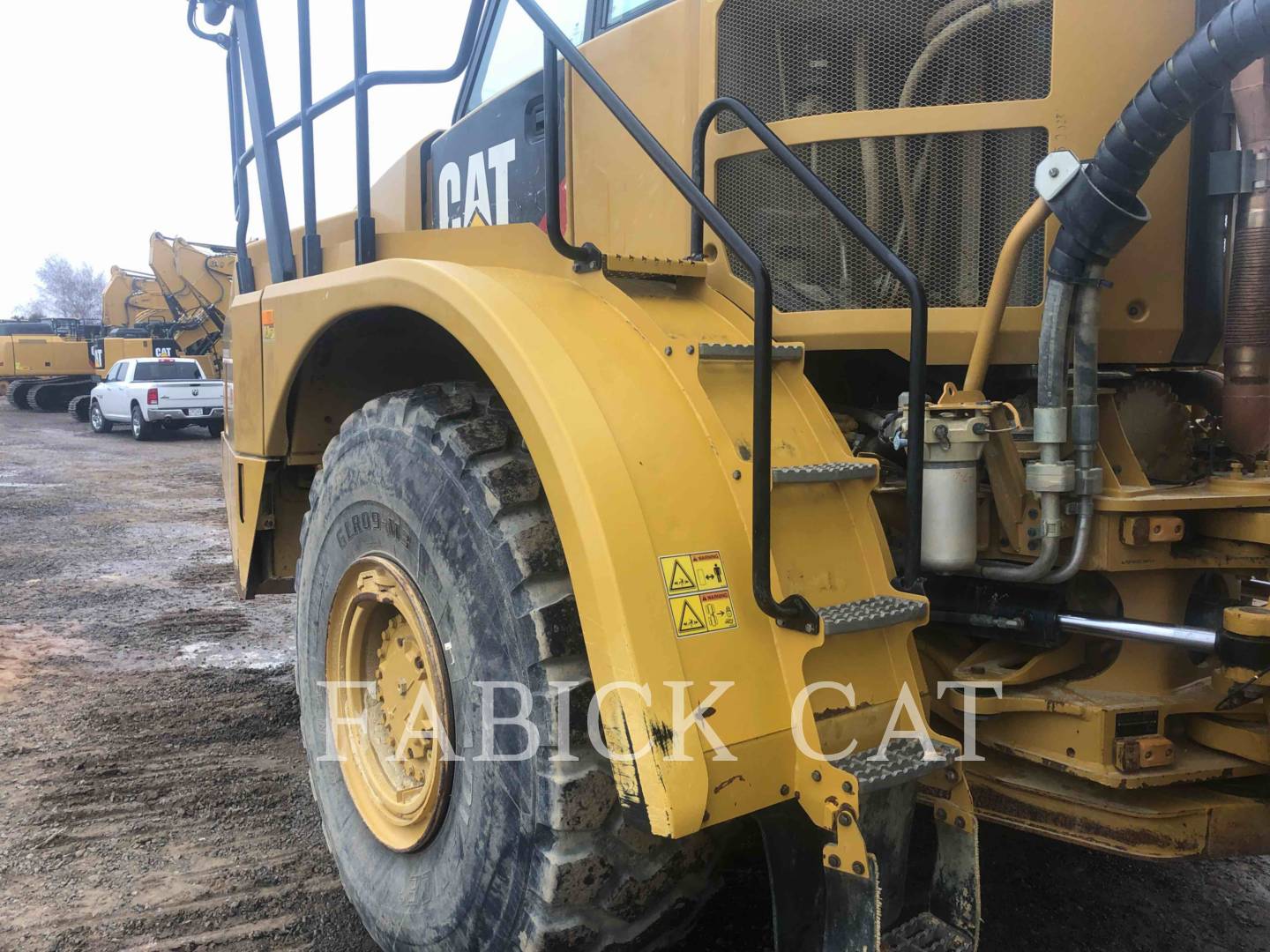 2016 Caterpillar 735C Articulated Truck