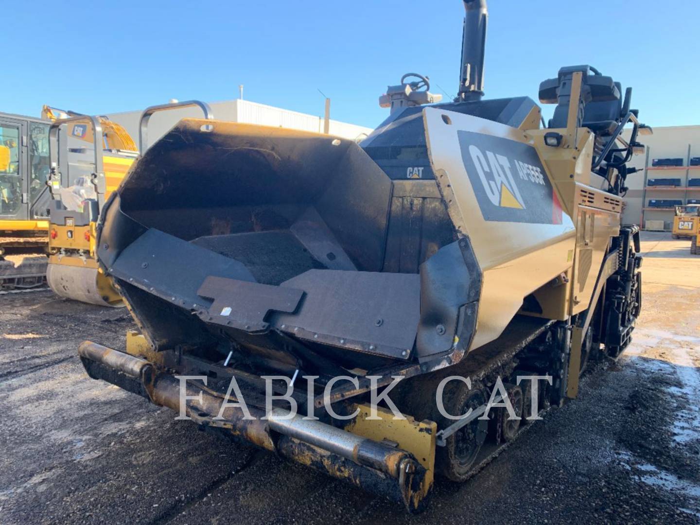 2016 Caterpillar AP555F Paver