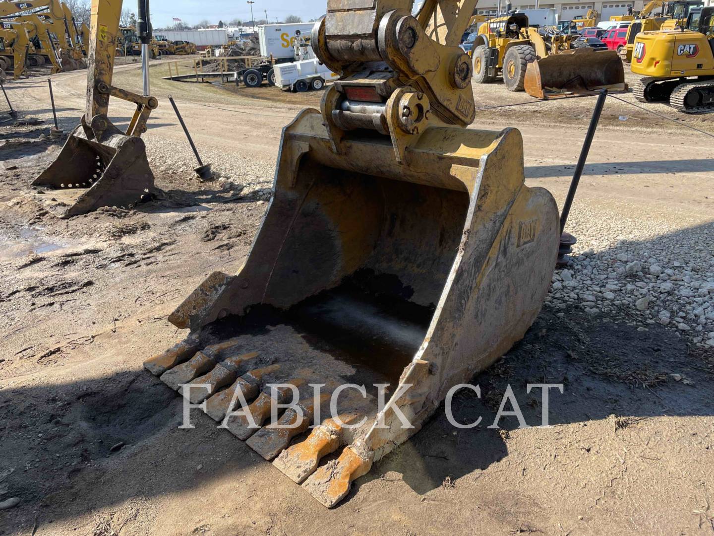 Caterpillar B320-54 Bucket