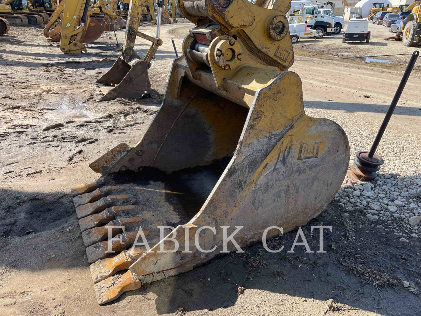 Caterpillar B320-54 Bucket