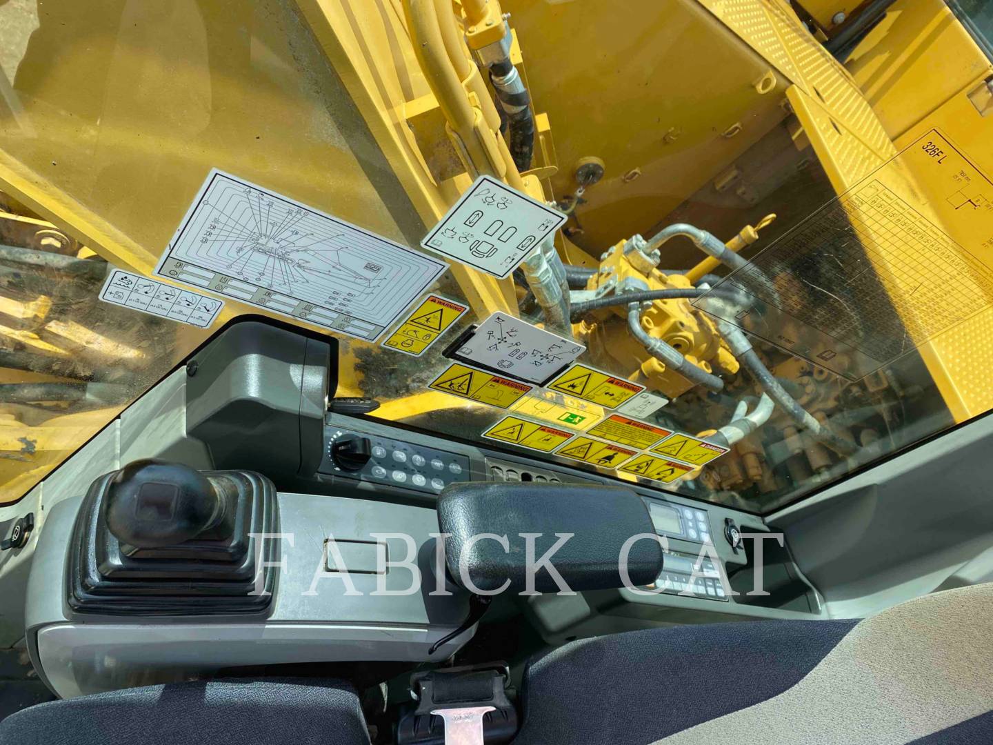 2015 Caterpillar 326F LR Excavator