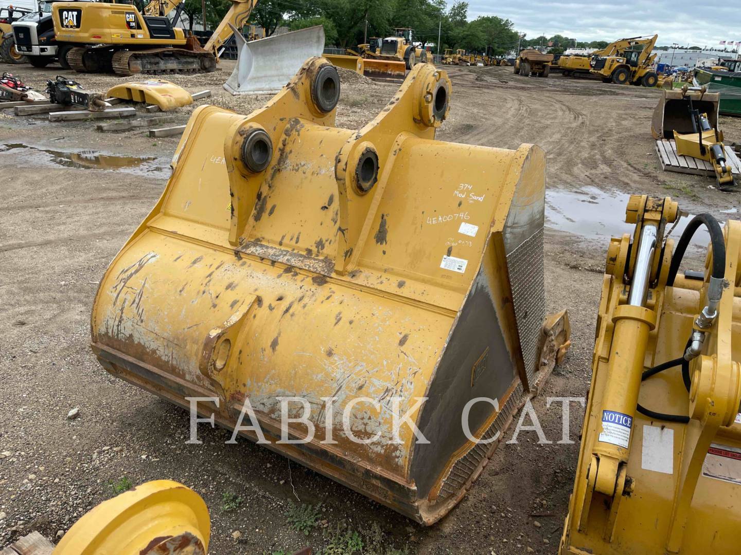 Caterpillar B374-82 Bucket