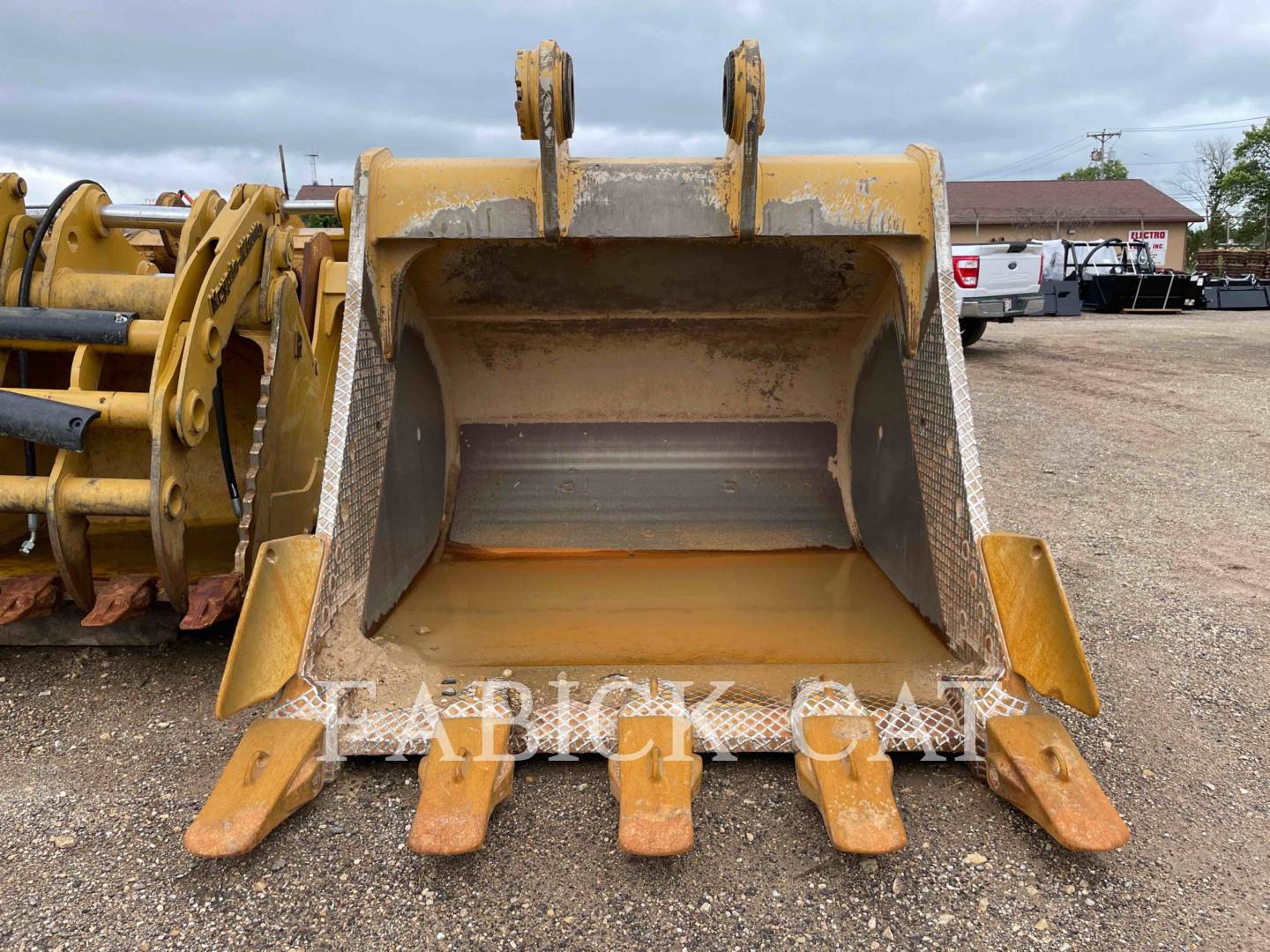 Caterpillar B374-82 Bucket