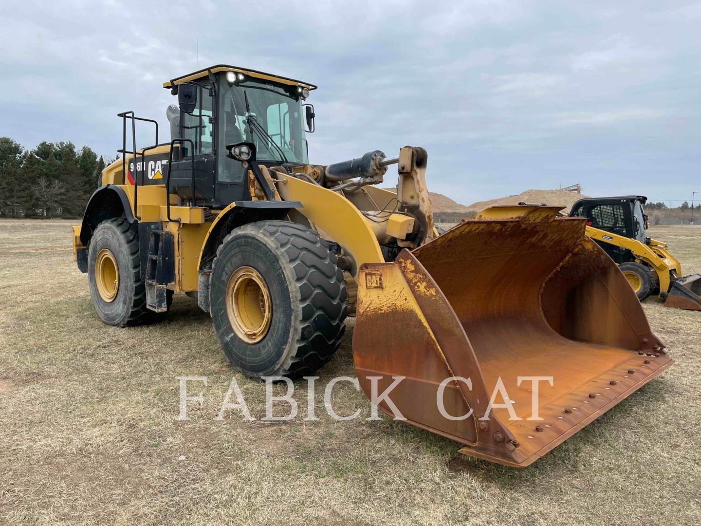 2019 Caterpillar 966M Wheel Loader