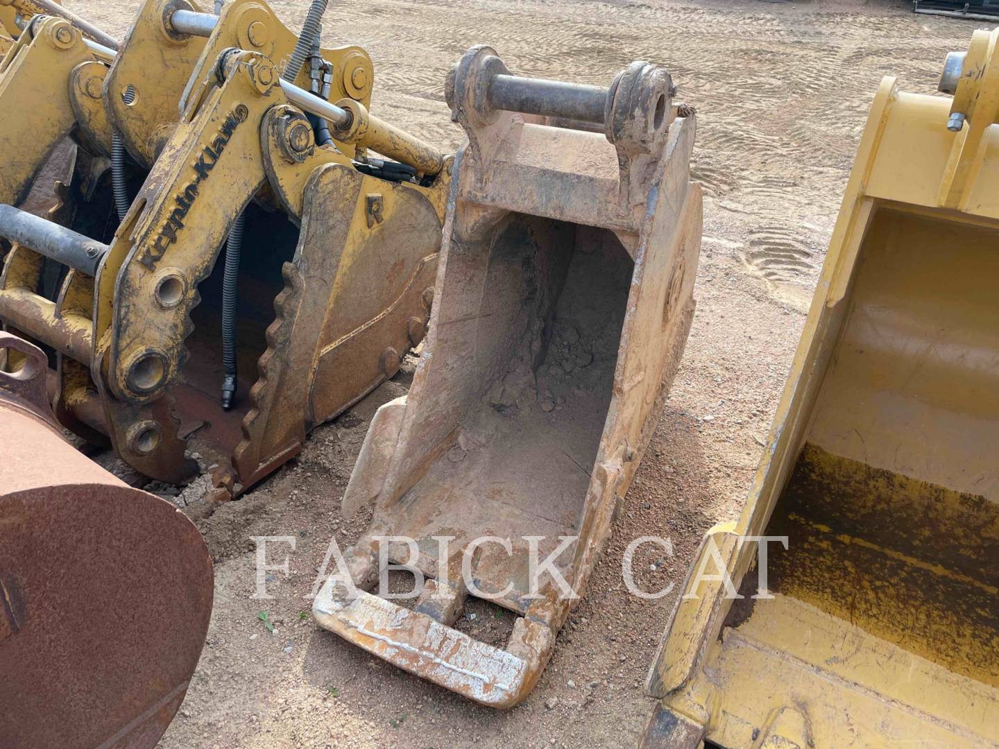 Central Fabricators B326-24 Bucket