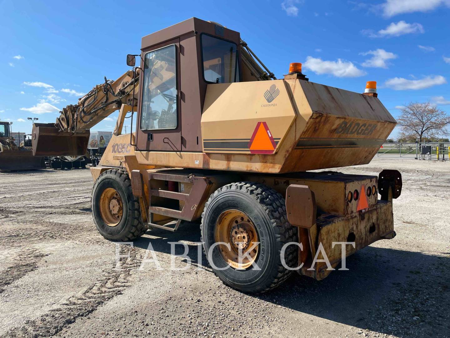 1996 Misc 1085C Excavator