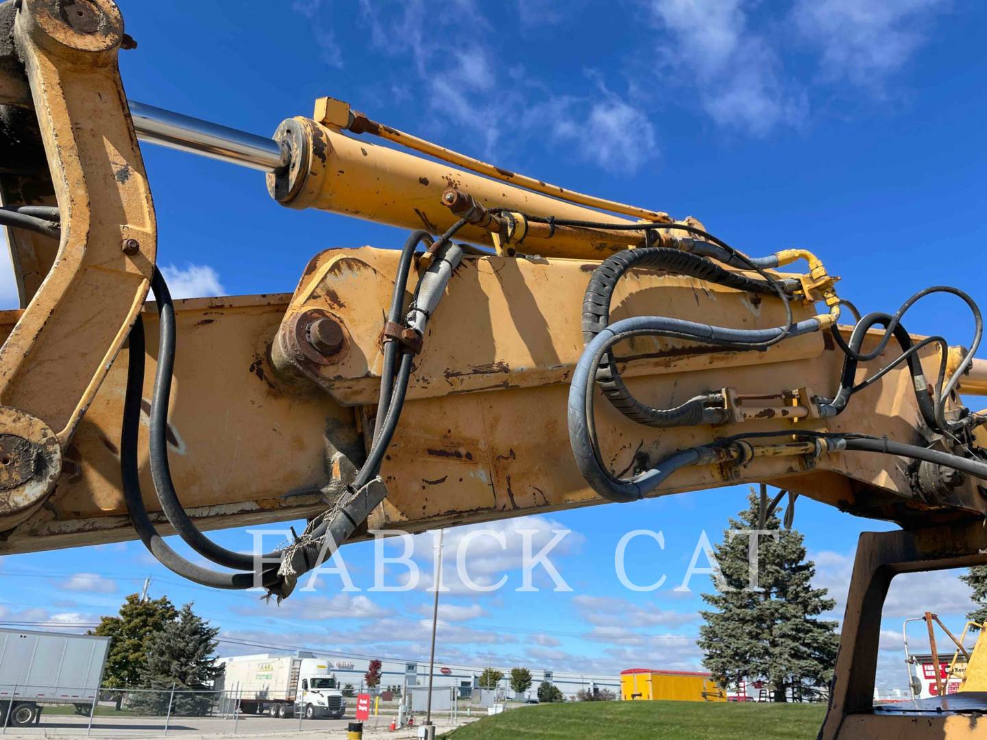 1996 Misc 1085C Excavator